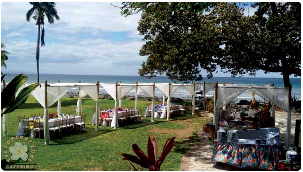 Private dining at Maui catered event at the Olowalu plantion house private estate.