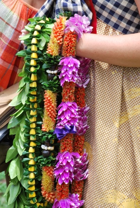 Maui wedding flowers - fresh flower lei for Maui wedding guests.
