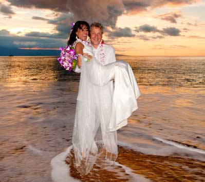 Maui beach wedding and catering at the Outrigger Maui Eldorado Cabana.