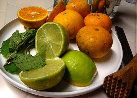 Tangerine, lime and mint fresh local Maui ingredients for the best cocktail recipes.