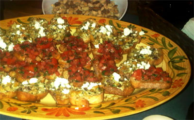 Sweet Maui Onion Salsa Bruchetta recipe image.