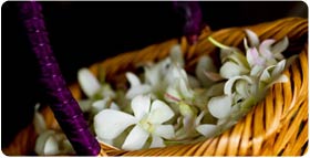 Maui wedding flower basket.