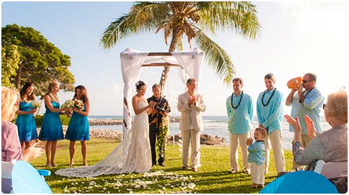 A wedding in West Maui at the Olowalu Plantation House.