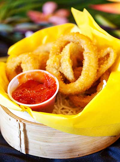 Maui Onion Rings with Banana Ketchup in Kaanapali at CJs Deli Diner.